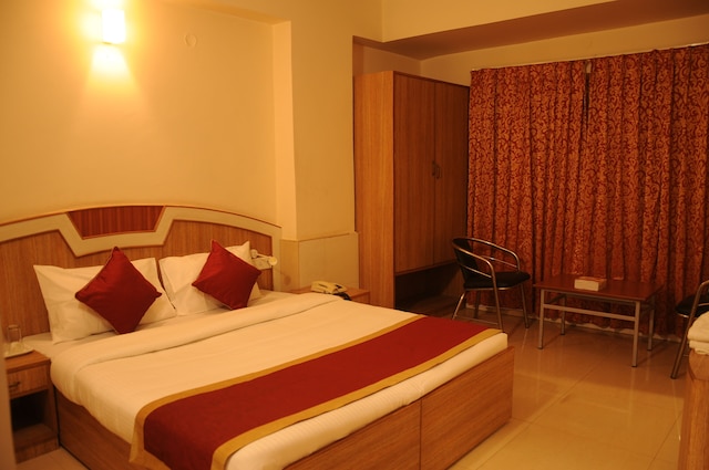 スリニディ レジデンシー