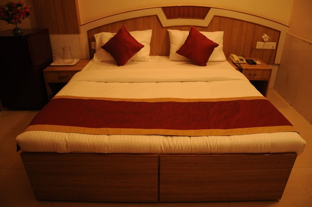 スリニディ レジデンシー