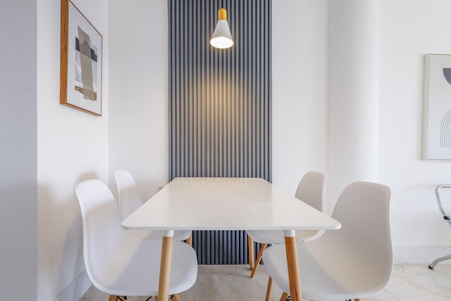 ラ・マリニータ-マリーナビュー プール 駐車場 位置