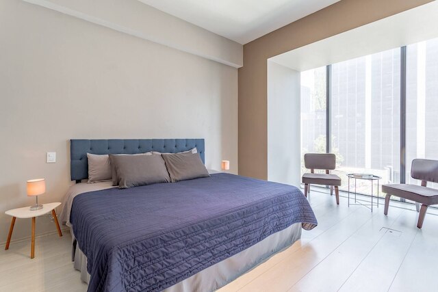 モダーノデパルタメントエンリフォルマ284