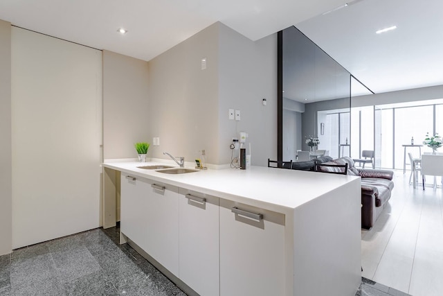 モダーノデパルタメントエンリフォルマ284