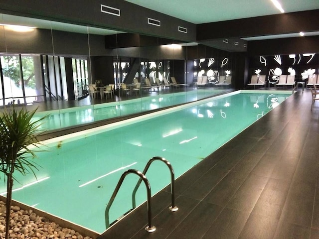 モダーノデパルタメントエンリフォルマ284