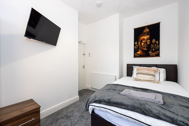 サルフォードの魅力的な4ベッド・ゲストハウス