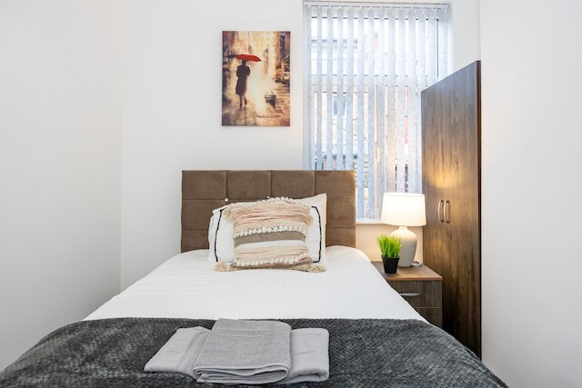 サルフォードの魅力的な4ベッド・ゲストハウス