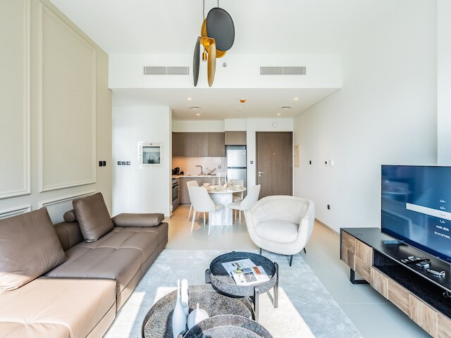 スカイラインビューフロムディスファンシー・アパートメント