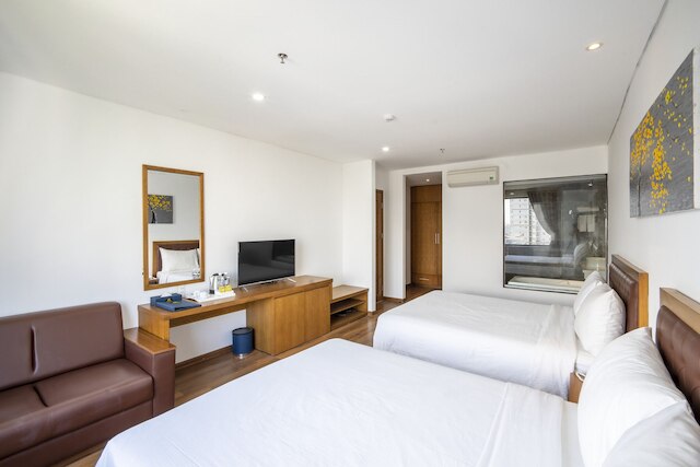 サンセット・シー・ホテル