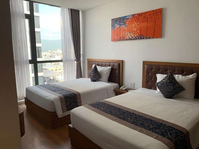 サンセット・シー・ホテル