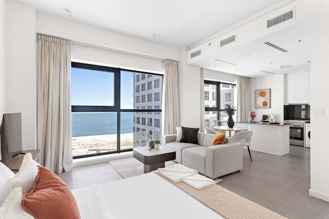 シルクハウス ピクセルタワー2 - リーム島