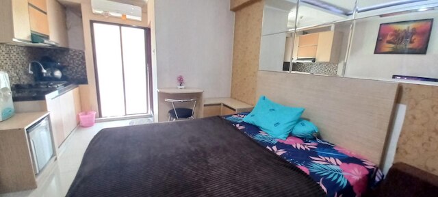 OYO 93480 アパートメン ゲートウェイ チカダス バイ ケロラ ルーム