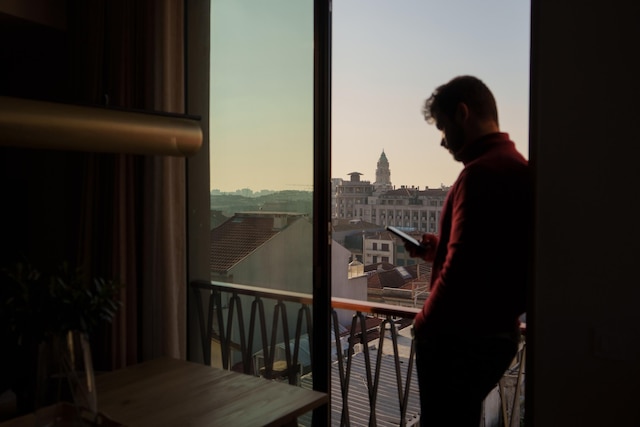 フィール・ポルト・フィルメザ・コワーキング・フラット 3 3