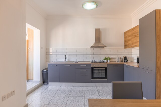 ハーバービュースペーシャス2BRアパートメント