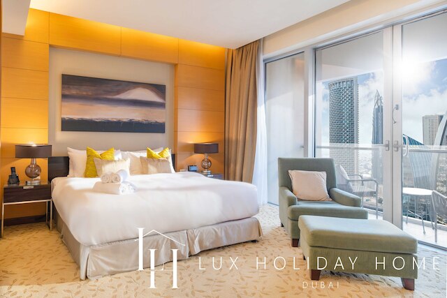 LUX | ザ・エマール・ファッション・アベニュー・スタジオ