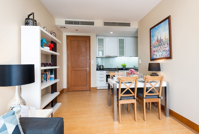 サービス付き2ベッドルームのスカイビラ、ビュー付き