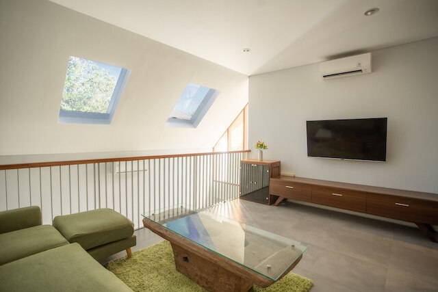 ヴィラ コマング ジンバラン