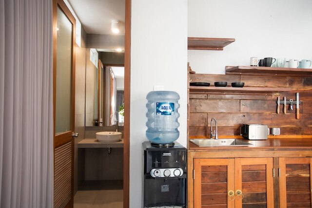 ヴィラ コマング ジンバラン