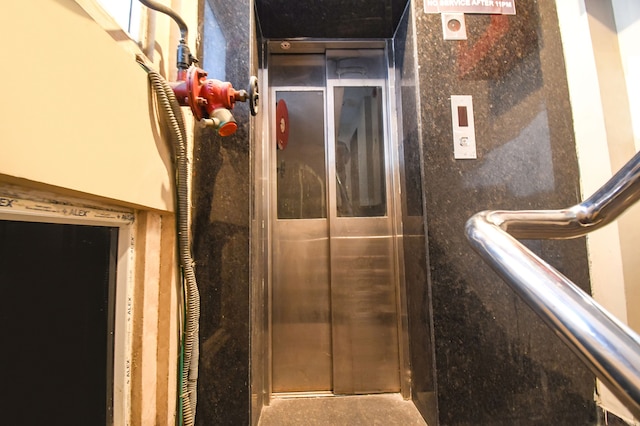 ファブエクスプレス・アビス・レジデンシー