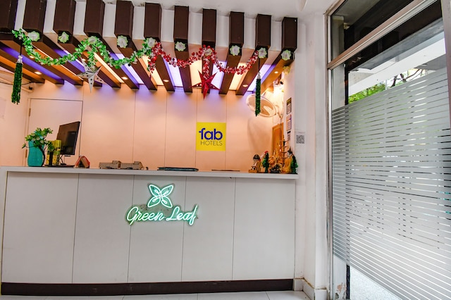 ファブホテル・グリーン・リーフI