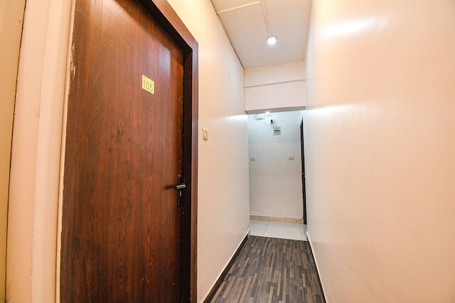 ファブホテル・グリーン・リーフI