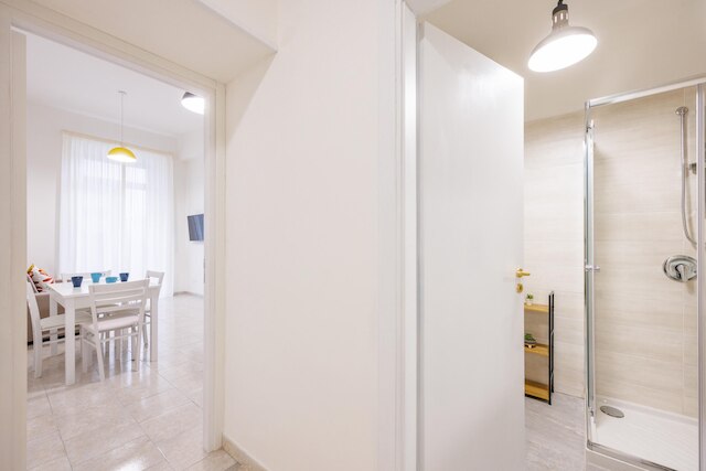 ガリバルディ中央駅アパートメント バイ ワンダフル イタリー