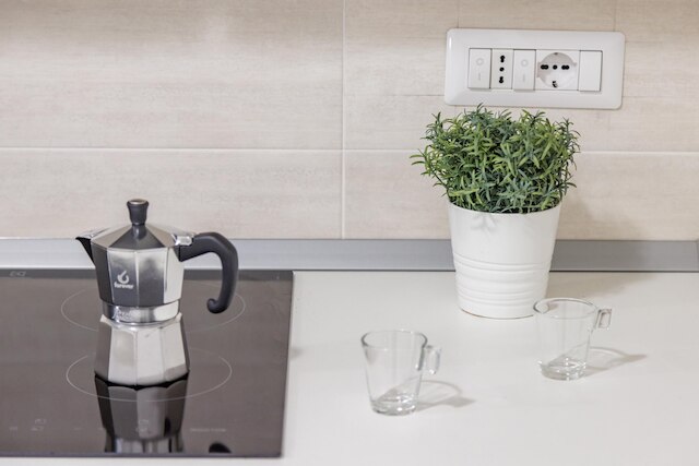 ガリバルディ中央駅アパートメント バイ ワンダフル イタリー