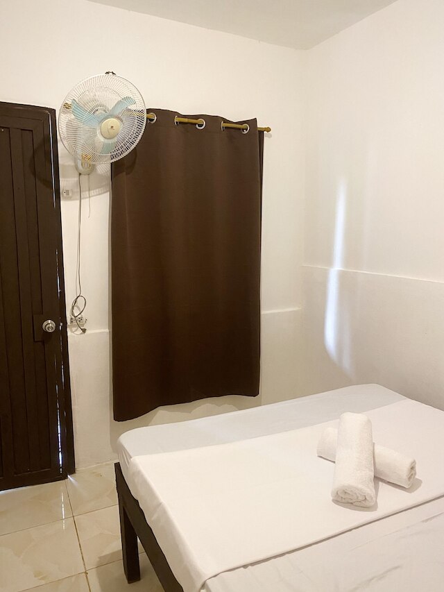 ジャングルホステルエルニド