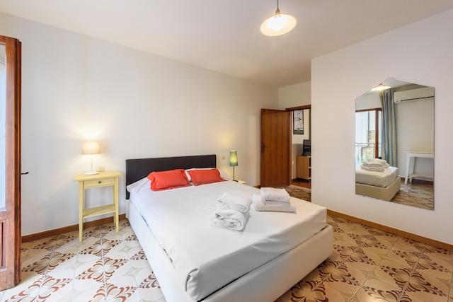 クラシック トスカネッラ バイ メガ