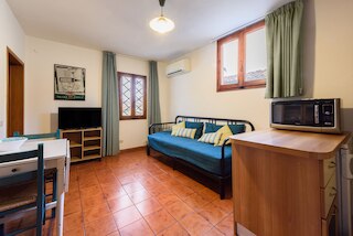 クラシック トスカネッラ バイ メガ