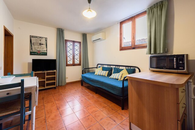 クラシック トスカネッラ バイ メガ