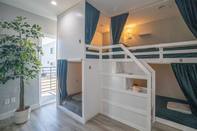 ノルマンディ ホステル