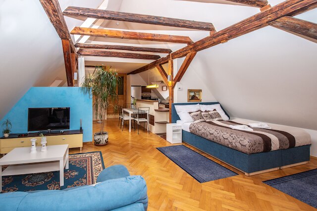 ロディンネウビヨバーニュビーレパニ