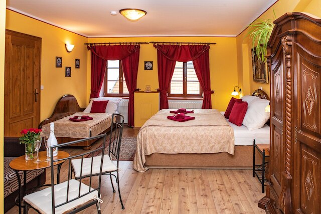 ロディンネウビヨバーニュビーレパニ