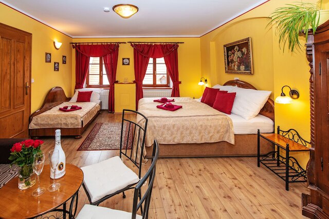 ロディンネウビヨバーニュビーレパニ