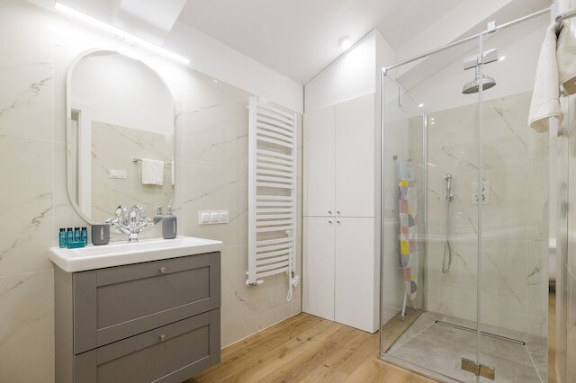 ショートステイポーランド ゼラズナ B146