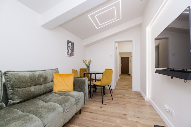 ショートステイポーランド ゼラズナ B146