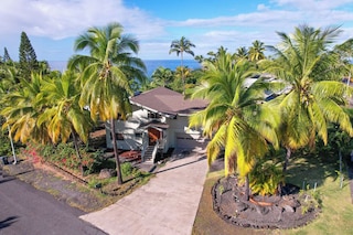 ヒーイアベイ パラダイス スペーシャス 3 ベッドルーム ステップス トゥ ビーチ