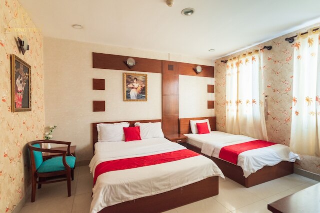 フング シー ホテル トゥ ドゥック ニア QL13