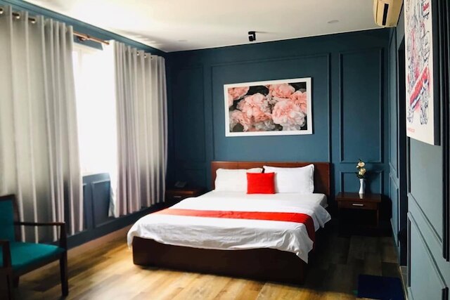 フング シー ホテル トゥ ドゥック ニア QL13