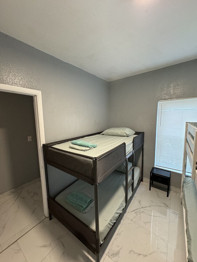 グラフィティワイナウッド