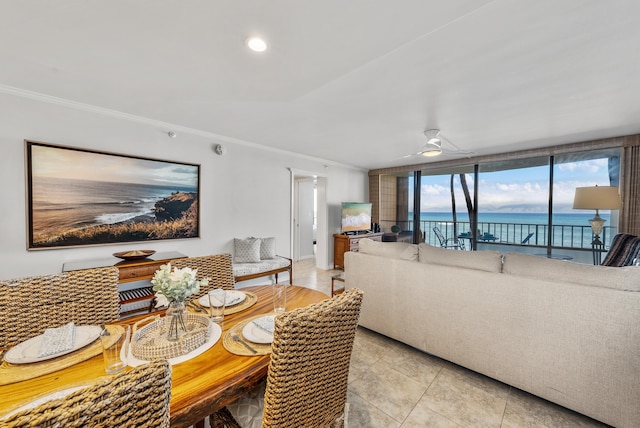 ラハイナのバレイ・アイル304