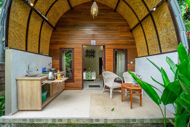 リバーサイドリトリート