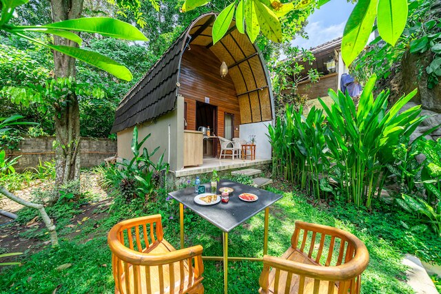 リバーサイドリトリート