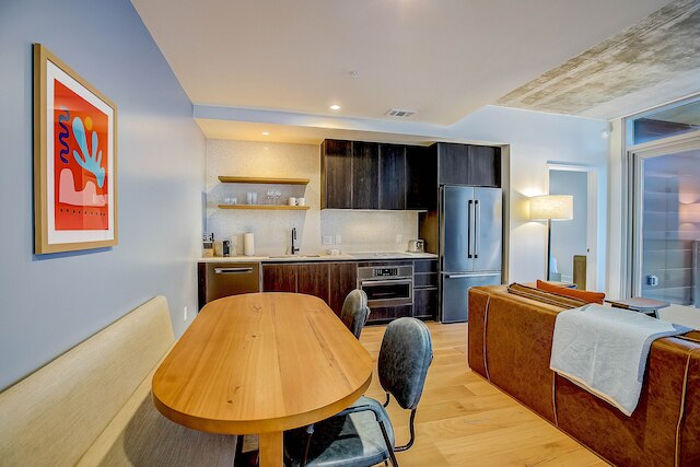 レイニーストリートのラグジュアリーステイ