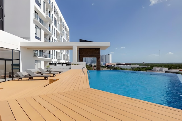 サンフランシスコ バイ アンディアニ トラベル