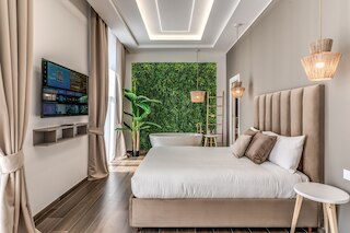 ATAルームズナポリ