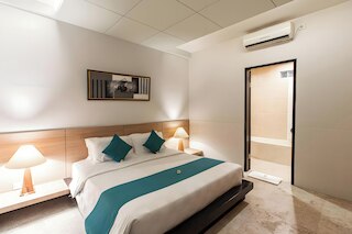 ベルヴィラ Y リゾート ニア セントラル ウブド