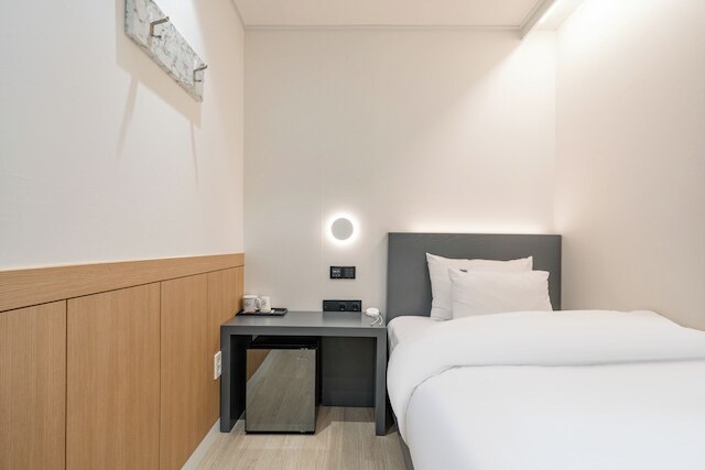 HoundHotel Mokpo PeaceSquare