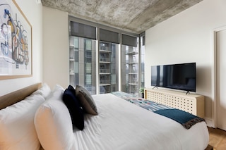 サンシャインコンドインダウンタウンオースチン