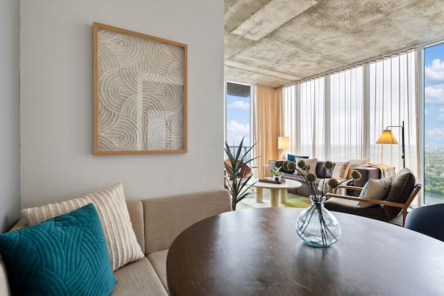 サンシャインコンドインダウンタウンオースチン