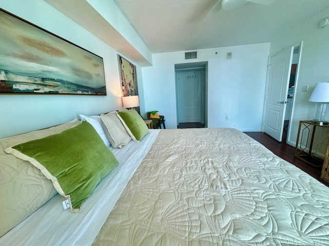 マイアミ・ブリッケル・ユニット・バルコニー・プール1 pkg