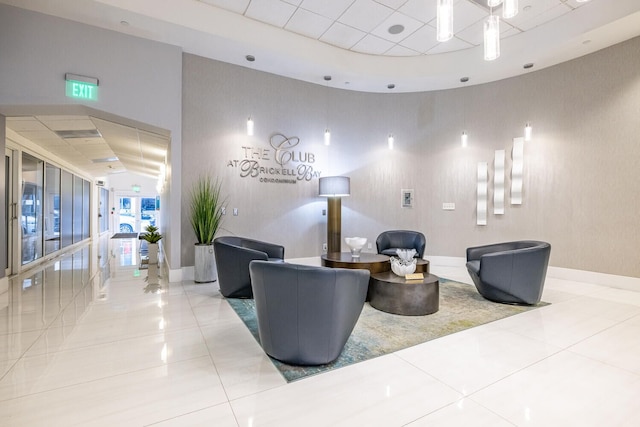 マイアミ・ブリッケル・ユニット・バルコニー・プール1 pkg